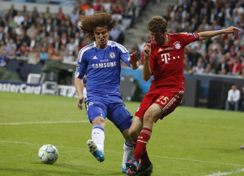 帕福斯在昨晚的欧冠联赛阶段第7轮客场0-1不敌切尔西。切尔西旧将大卫·路易斯随帕