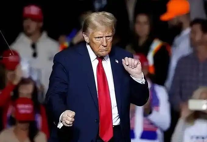 美英盟友情彻底翻车！中东局势火上浇油，英国刚琢磨着派兵表忠心，反倒被特朗普当众甩