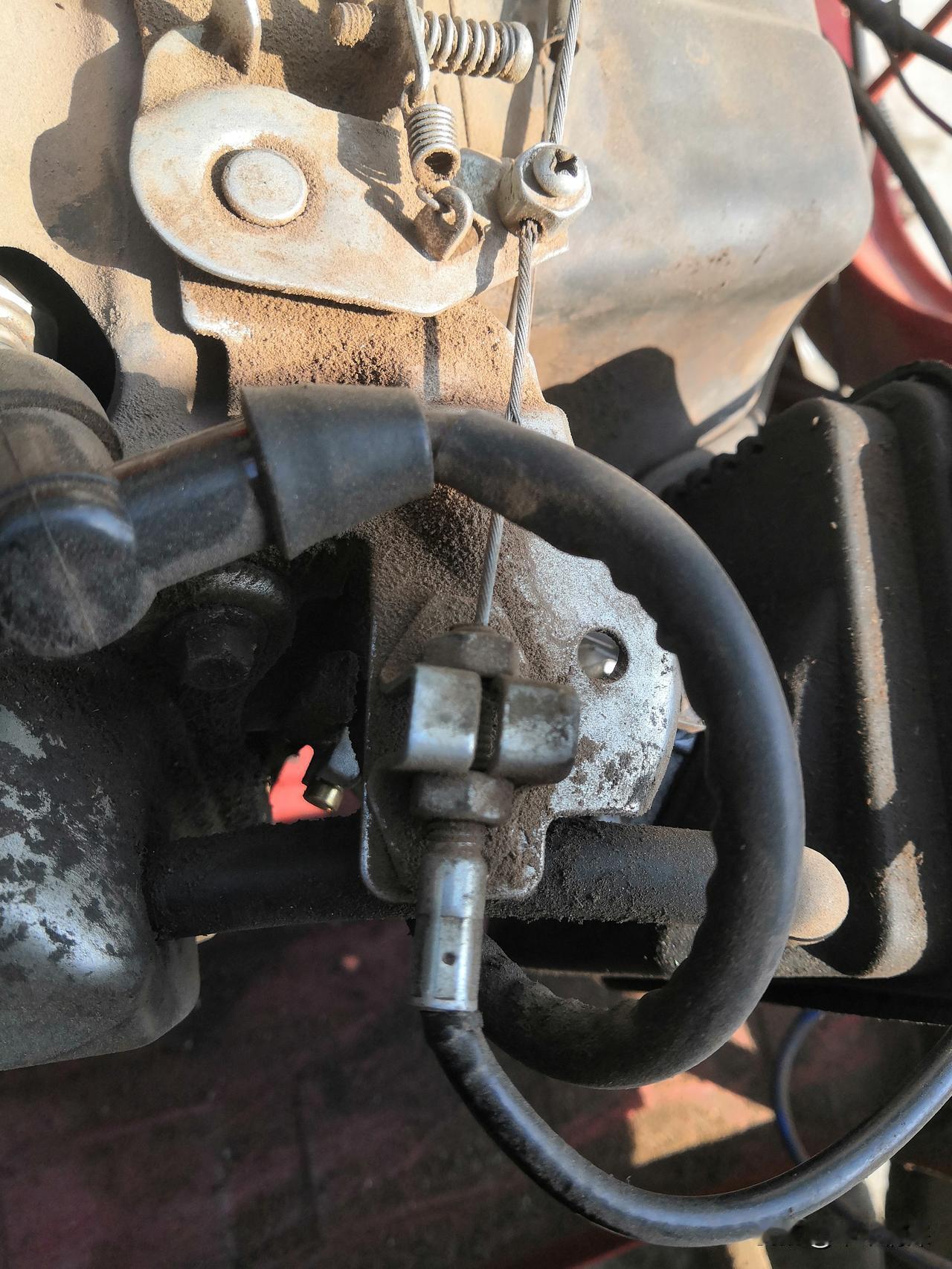 如果有一群人老是骂你你怎么办这是一群熟人，整天在村子里面说东道西，见不得你好，总