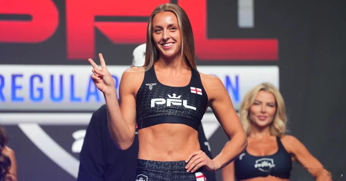 UFC 达科塔·迪切娃（Dakota Ditcheva）在新的里程碑式PFL协议