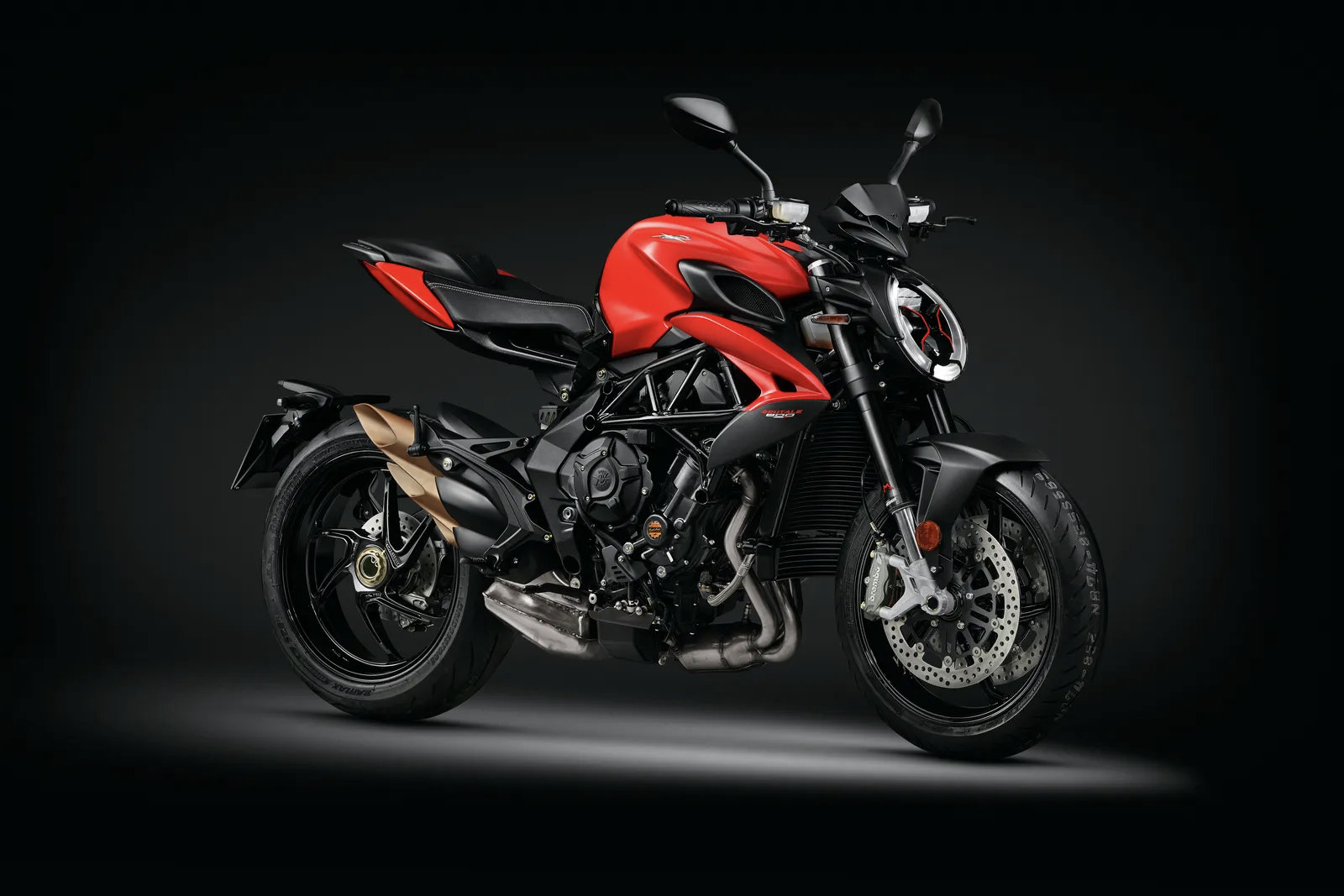 MV 奥古斯塔 2026 运动街车 Brutale 800 