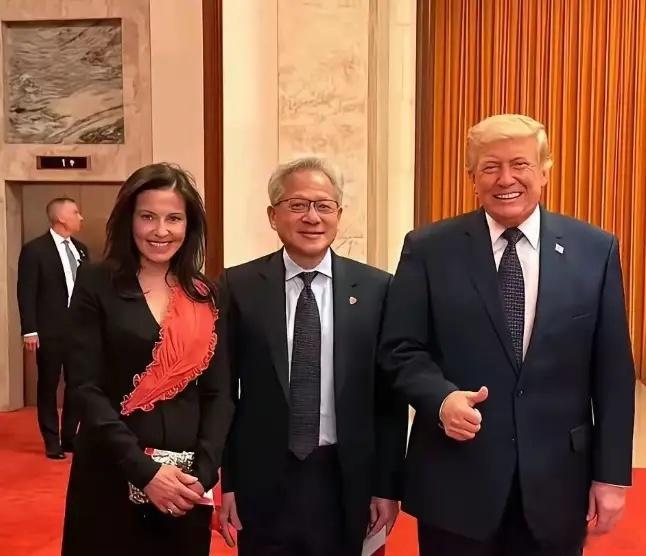 黄仁勋在分享自己年轻时的经历时，说了一句让无数年轻人泪奔的话：我在年轻的时候，也