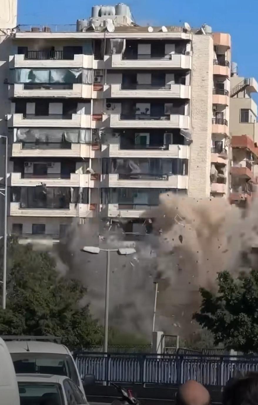 仅仅停火一天！！！

美以伊好不容易达成停火两周的协定，准备走向位于伊斯兰堡的谈