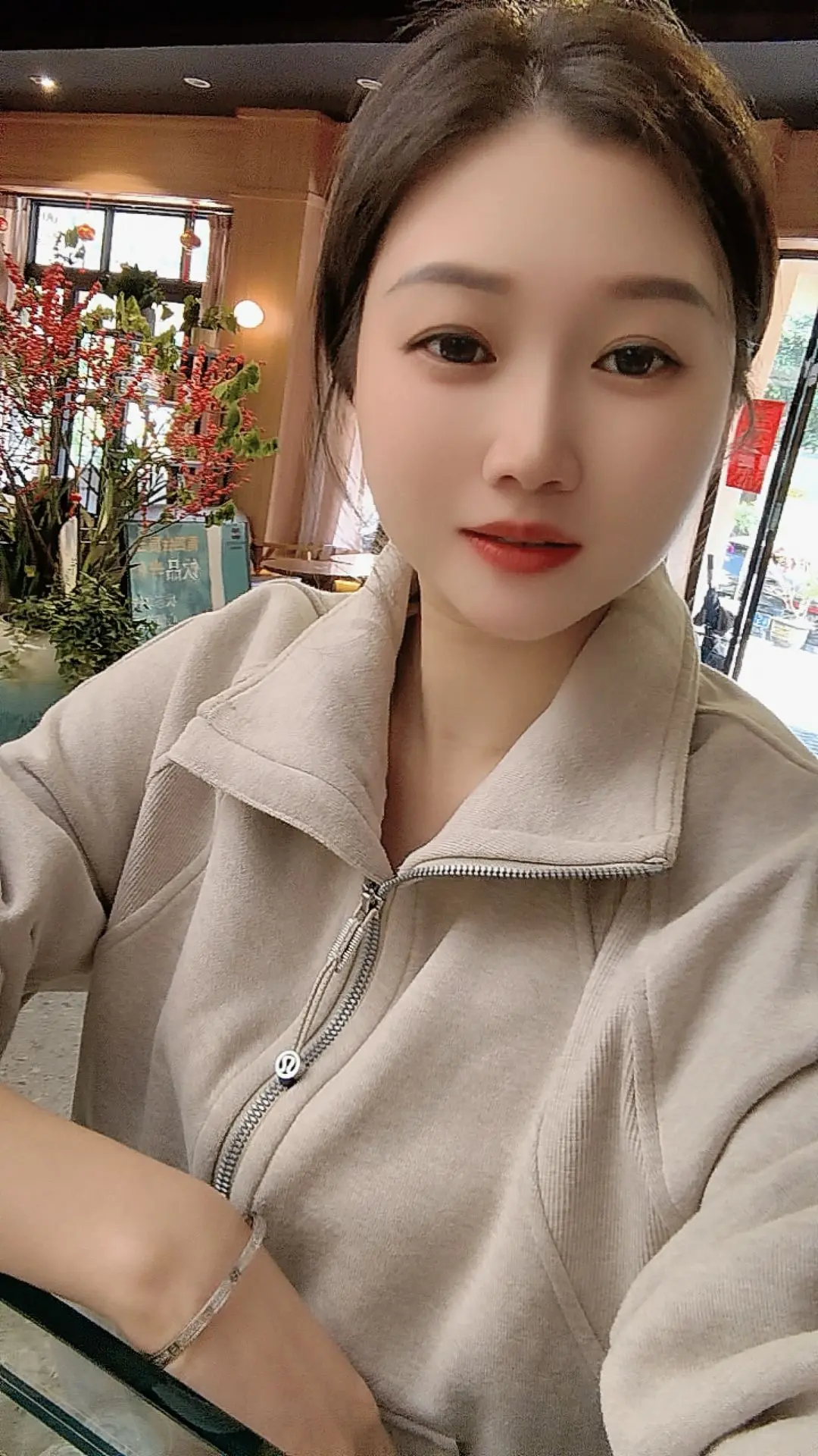 最早的搬砖人到岗