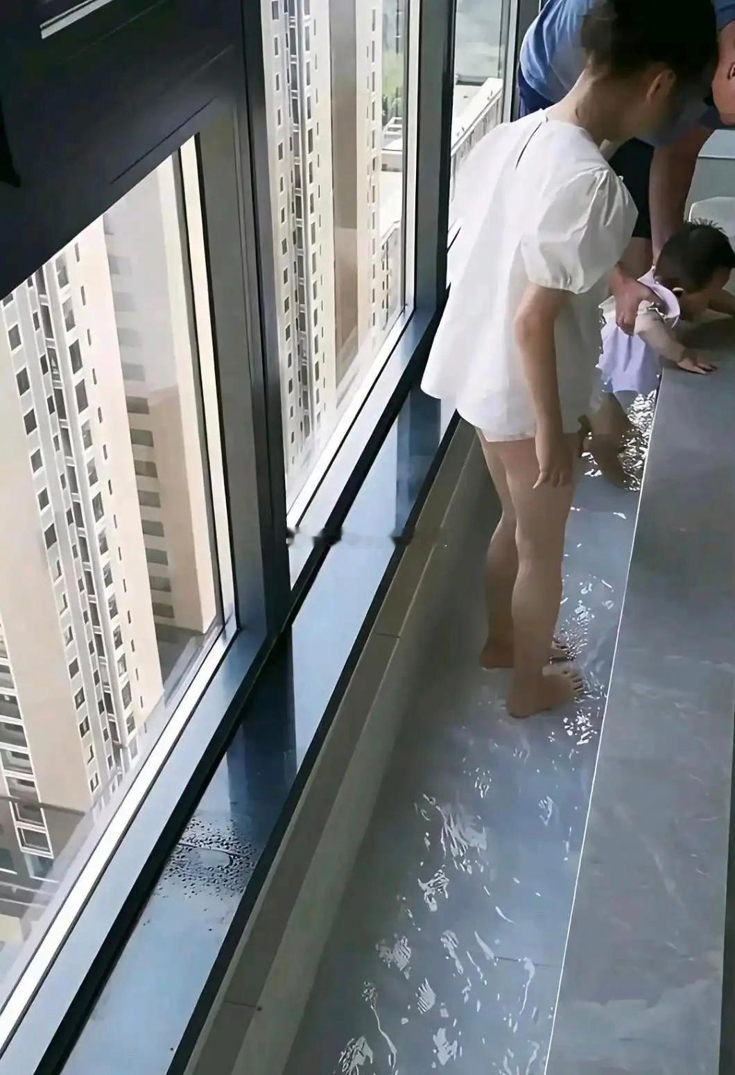 买到楼下的人家估计肠子都悔青了 