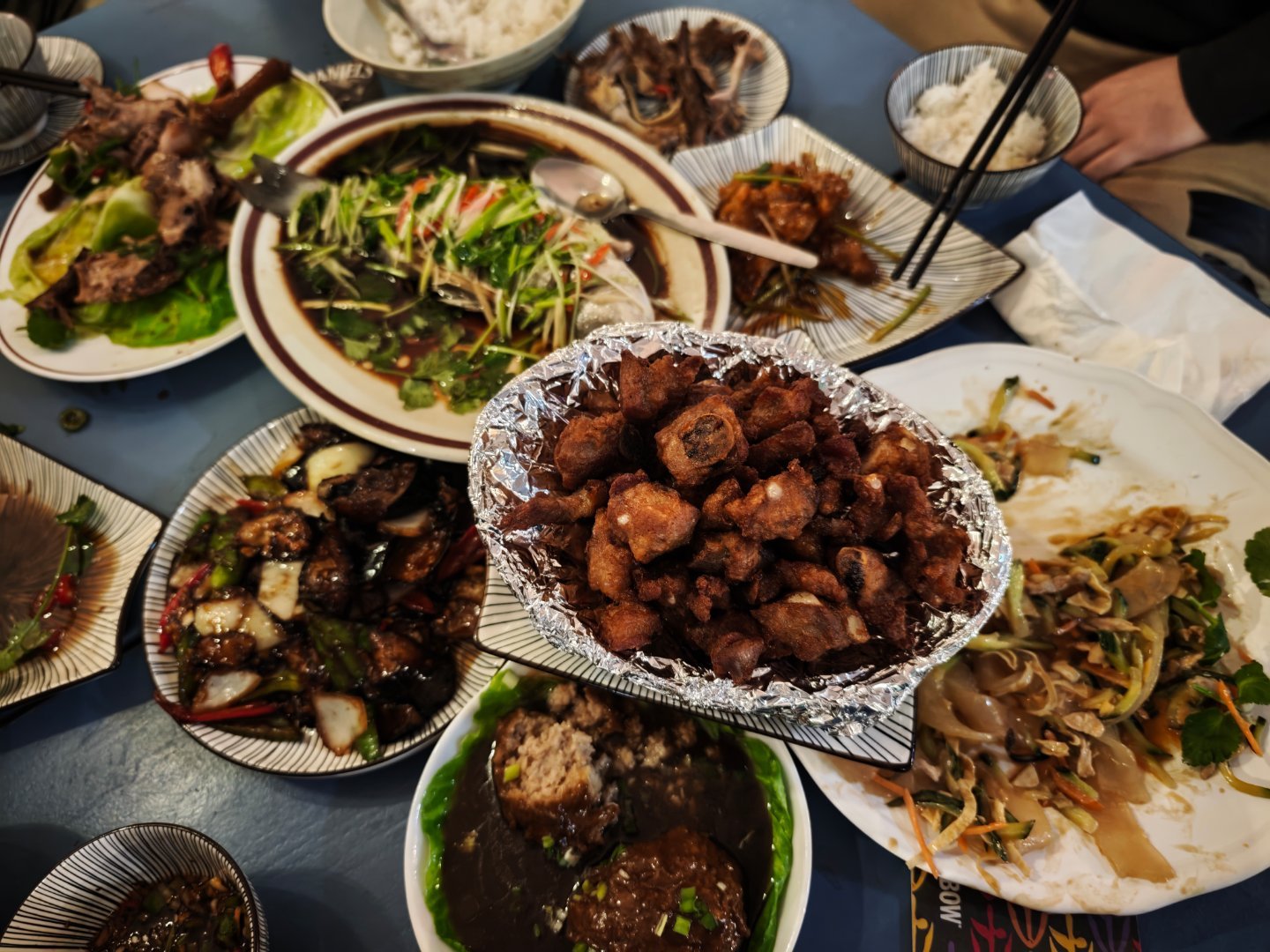 在这么一个英式的pub里吃中餐，真是前所未有的体验 英国·Bescot Stad