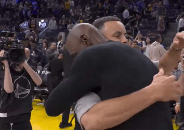 湖人119-103轻取勇士，詹姆斯26+8+11，库里缺阵，布朗尼10分，赛后两