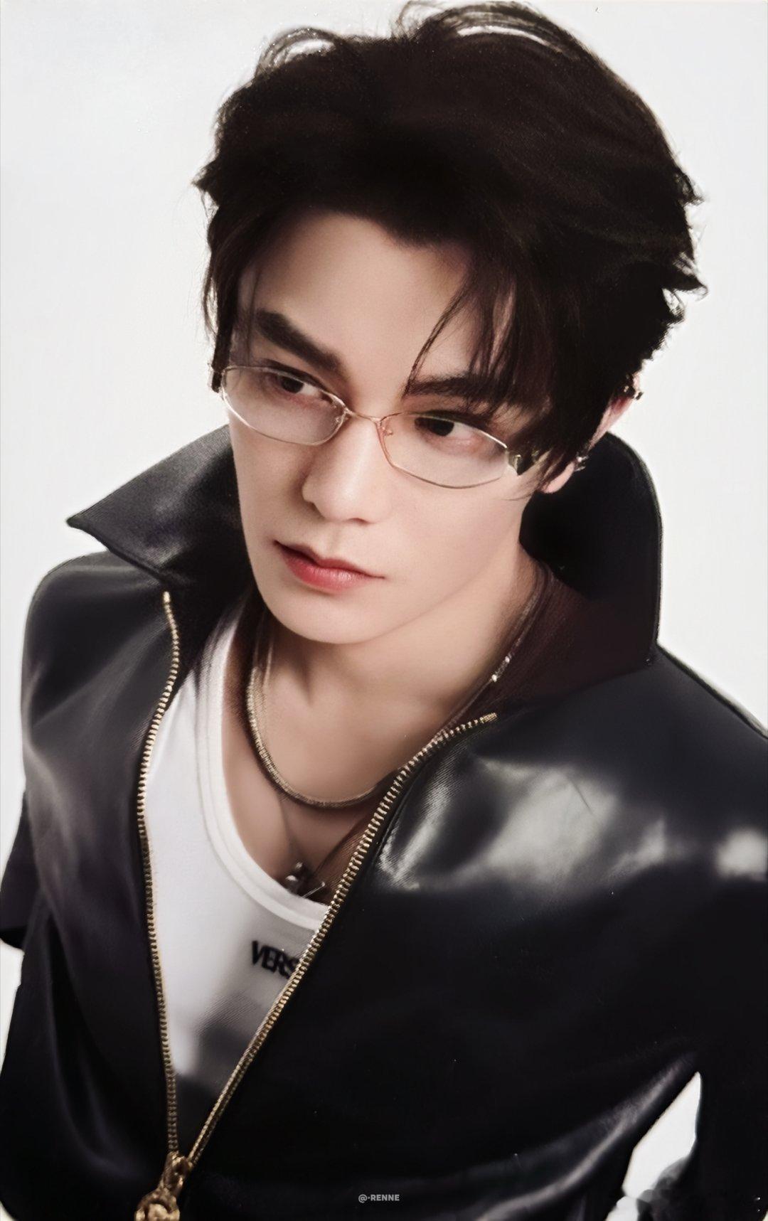 丁禹兮南部档案 dyx丁禹兮张海虾 喜欢你，就像喜欢一本精彩的小说，情节跌宕起伏