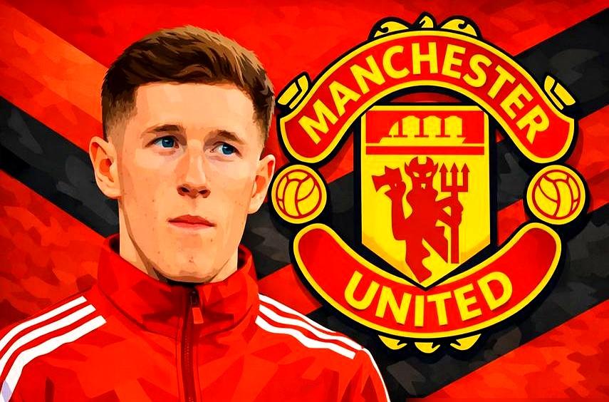 曼联攥着两亿英镑转会预算，头号引援目标马上要被曼城撬走了。
29轮积51分稳坐