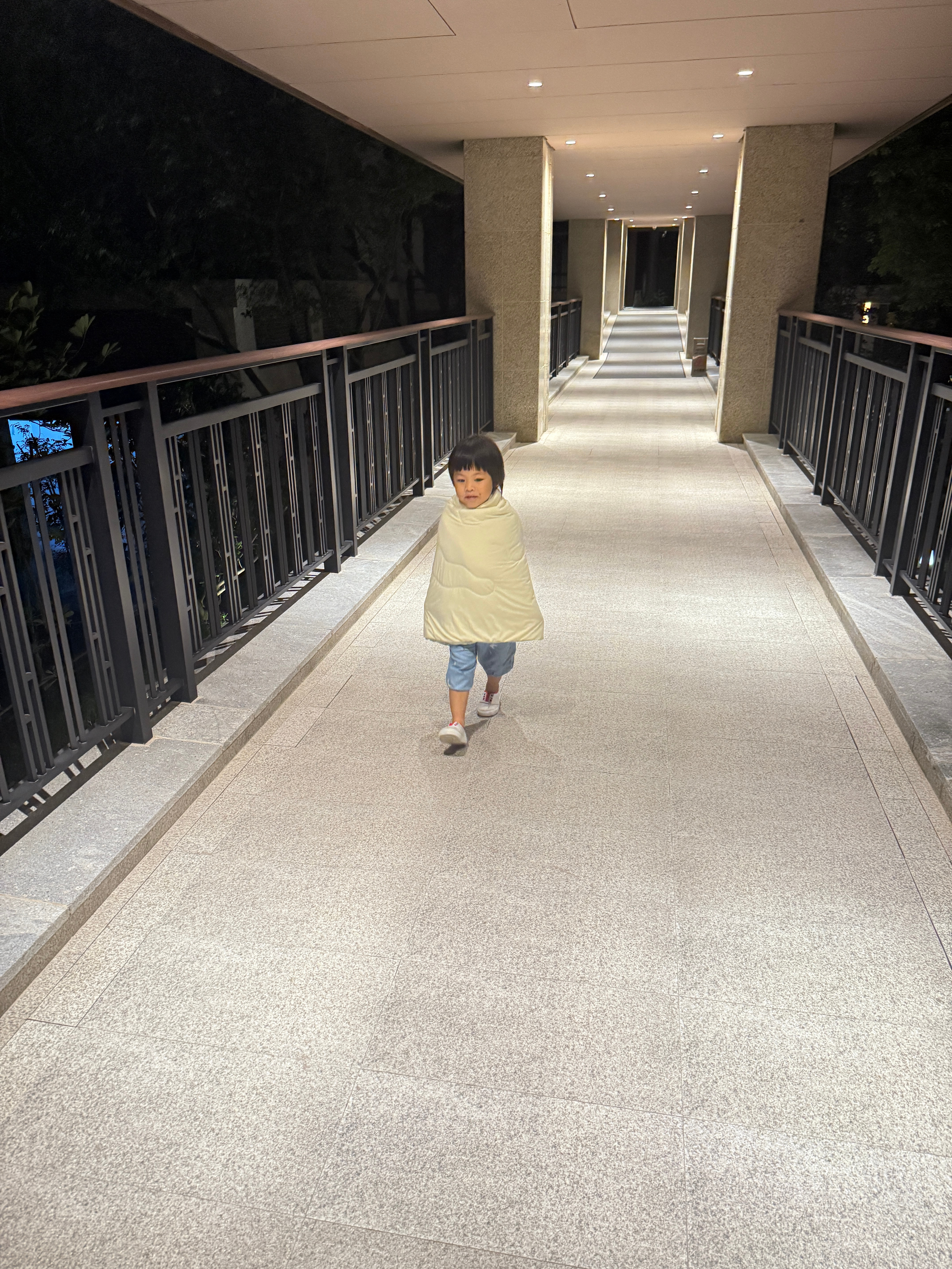 六点多睡到八点多旅毛球今晚有了