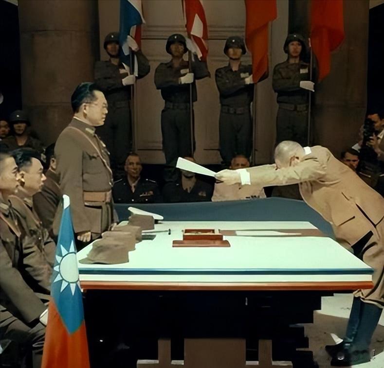 大家千万别被误导了！当年日本根本不是什么无条件投降，他们不仅有条件，而且这条件甚