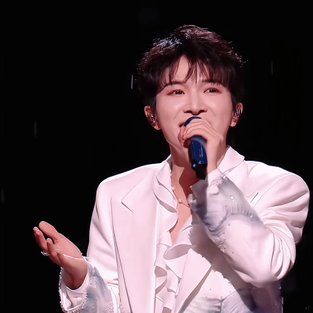 周深 ✨周深京都念慈庵普通食品全球代言人 ✨周深送上一连串新年祝福 【小圈跟米子