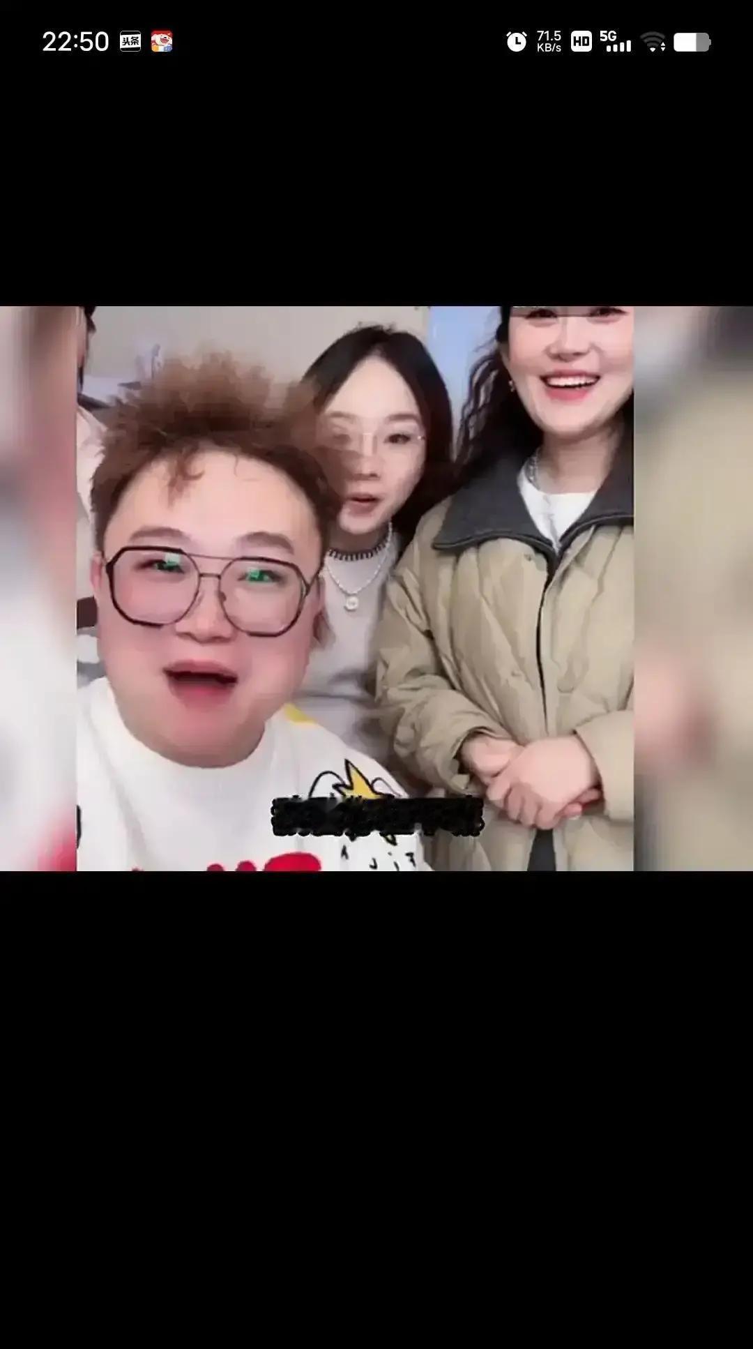 旭东闭评论≠认怂？律师函刚甩，他橱窗的货却被粉丝抢涨15%——这届网友的操作，把