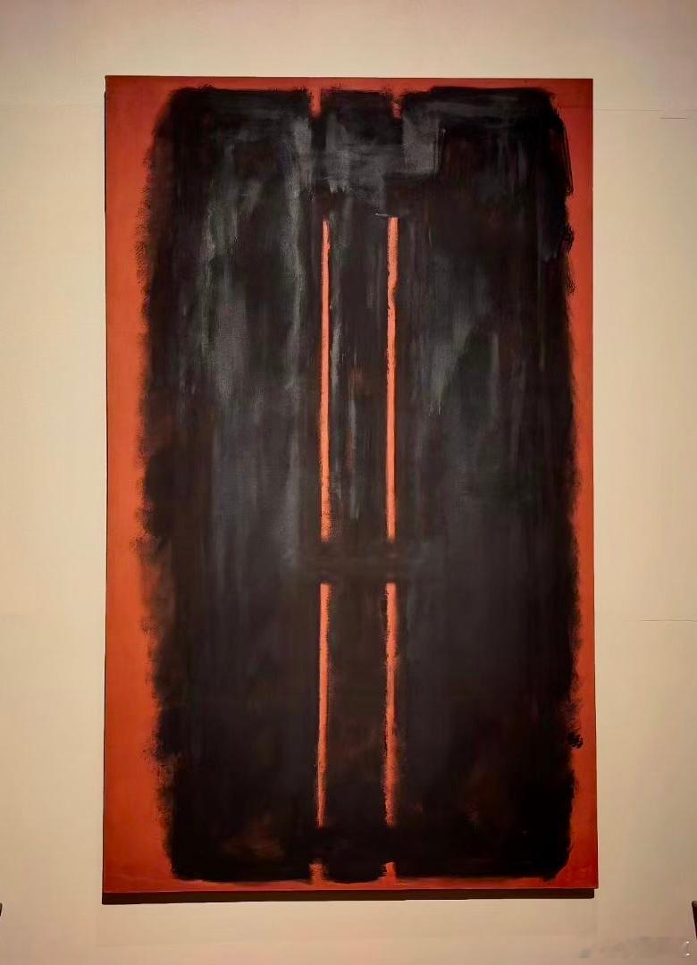 真正的策展，具有一种发现的能力。发现艺术家，发现作品背后的时代问题，发现还没有被