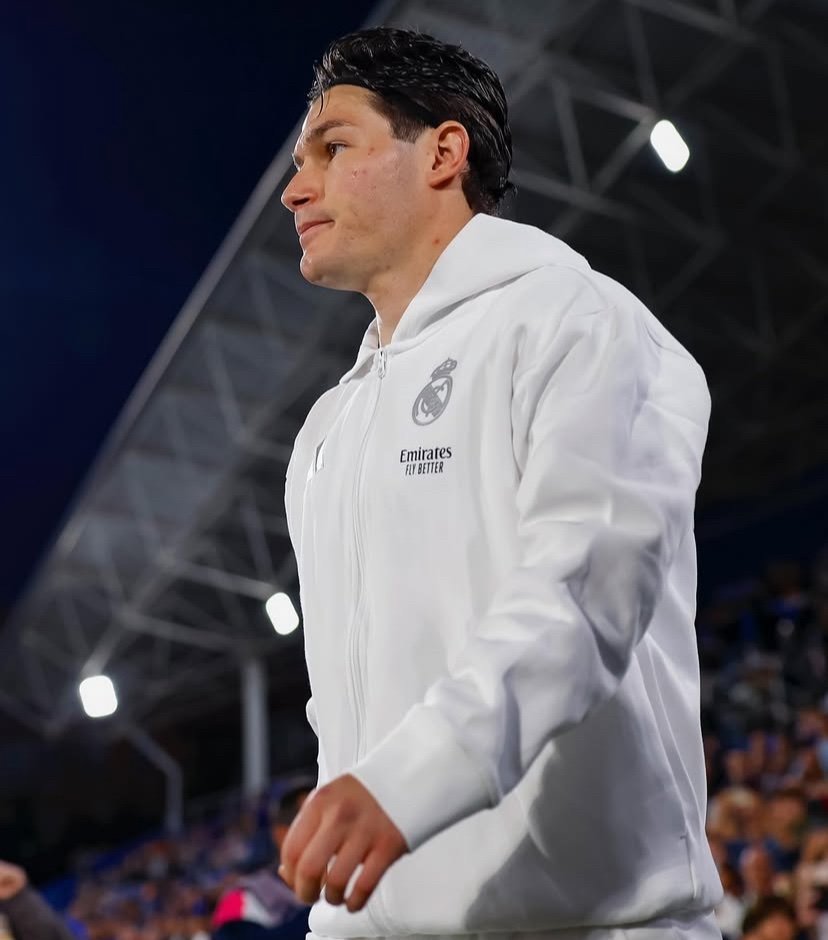 阿斯报：弗兰·加西亚是皇马唯一一名可出战世俱杯的左后卫。halamadrid ​