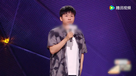 领导的眼神是自己研发的小语种脱口秀和Ta的朋友们 侯智元这段完全戳中打工人！领导