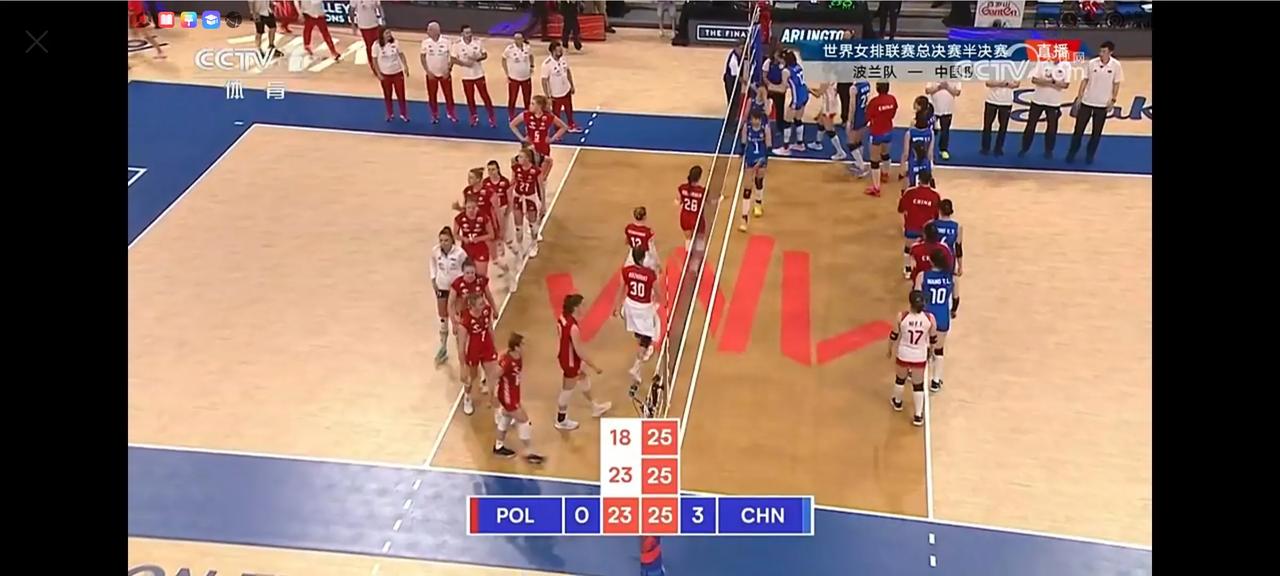 刚刚在美国阿林顿结束的2023世界女排联赛总决赛的半决赛中，中国女排迎战波兰队。
