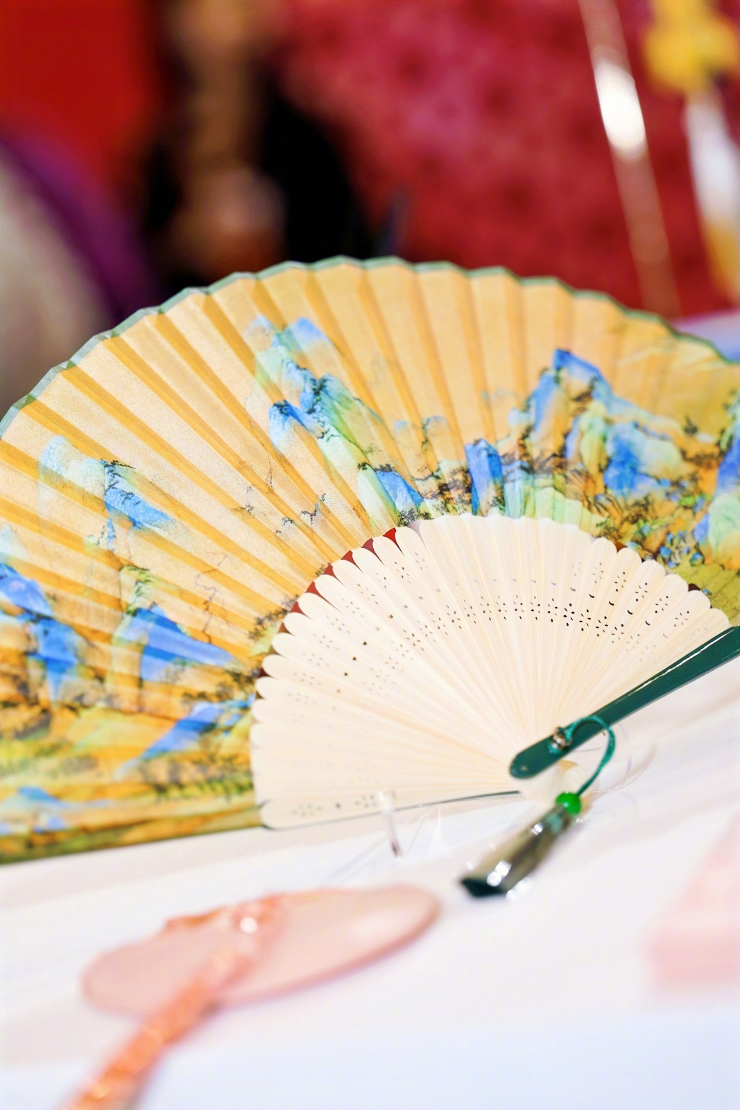 国民IP文创在苏州团建啦 第十四届苏州文博会上，又见故宫博物院，豪华鼎盛之美，精