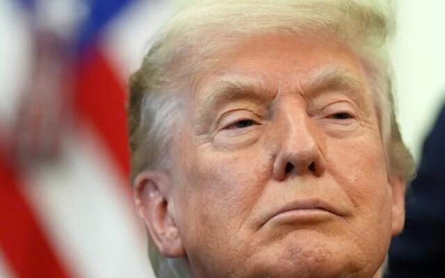 美国总统特朗普对以色列6月14日空袭贝鲁特表示批评，并明确要求以色列国防军今后不