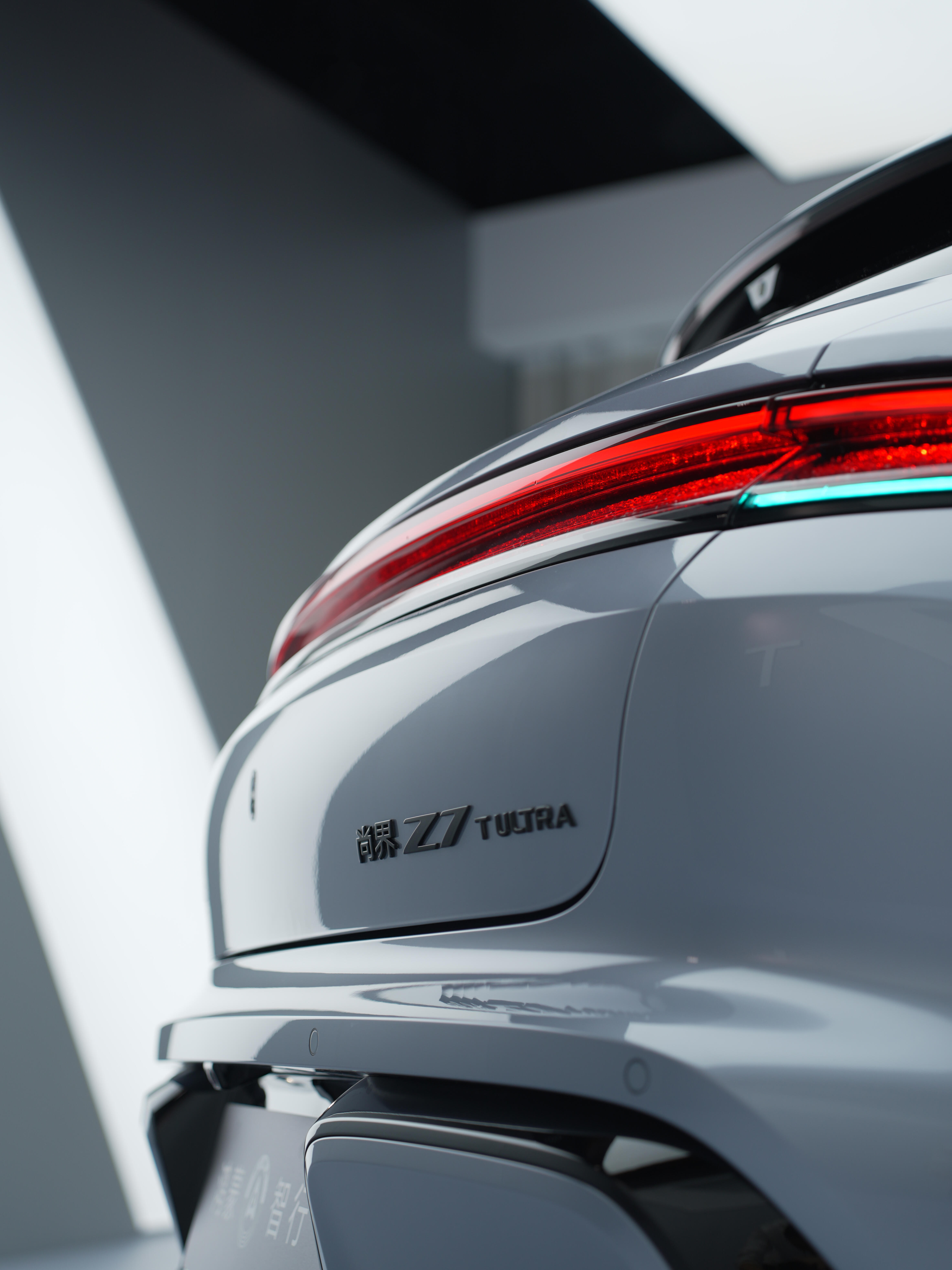 肖战代言尚界尚界的高级感就和代言人一样，值得细品细节和实用性拉满了！ 