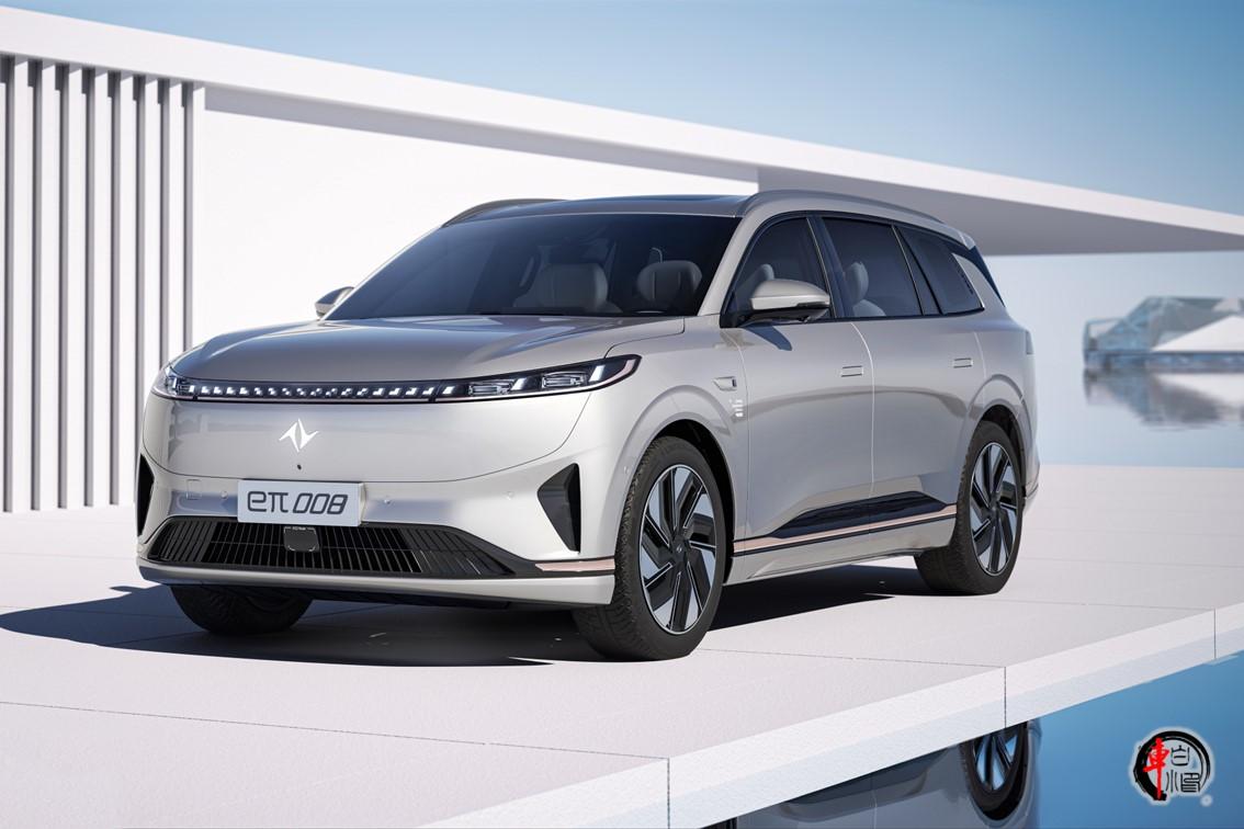 #东风奕派eπ008预售20万元起#
东风奕派近日推出了全新中大型SUV——eπ