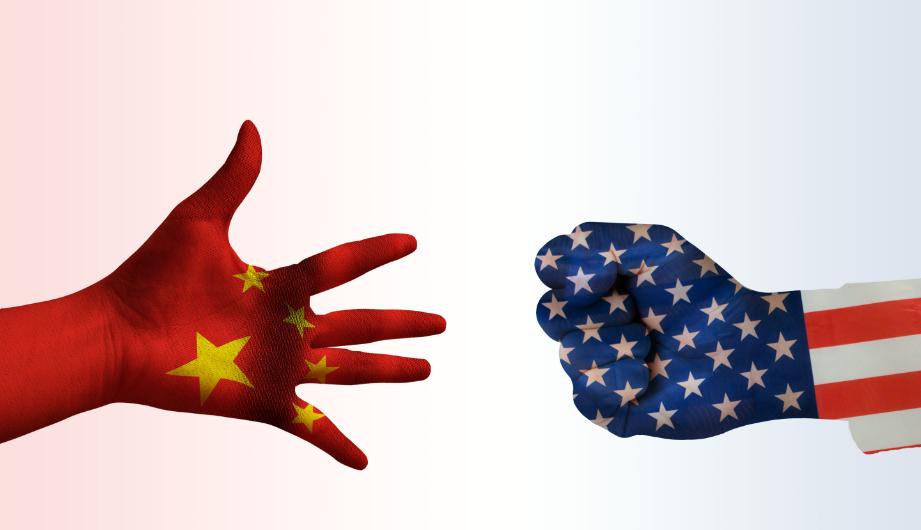 美国实力下滑，特朗普对台海问题保守，避谈出兵“保台”。特朗普竞选时曾反问“台湾为