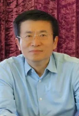 验证一下，这个人是谁？我不认识他。上一篇预测今天有大人物被查，有人还说：这你都知