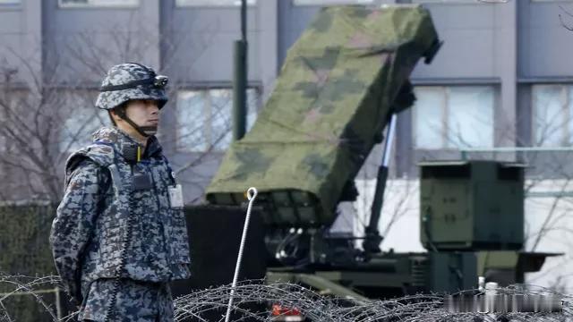 要警惕了！
日本正考虑向菲律宾出口岸基反舰导弹系统。
此次涉及的是“88式”导弹