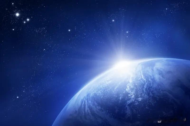 生命的本质是什么？这个问题总会在不经意间冒出来。
我觉得生命是不断自新的过程，所