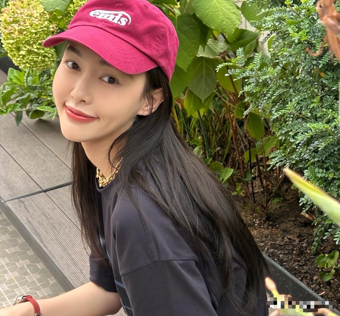 罗晋的父亲去世了，但是儿媳妇唐嫣的IP地址却仍在上海。大家疑惑的是，在公公的最后