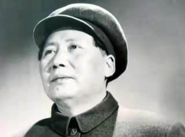 91岁杨尚昆晚年感慨：党内山头众多，唯有毛主席能彻底凝聚全党

1998年北京的