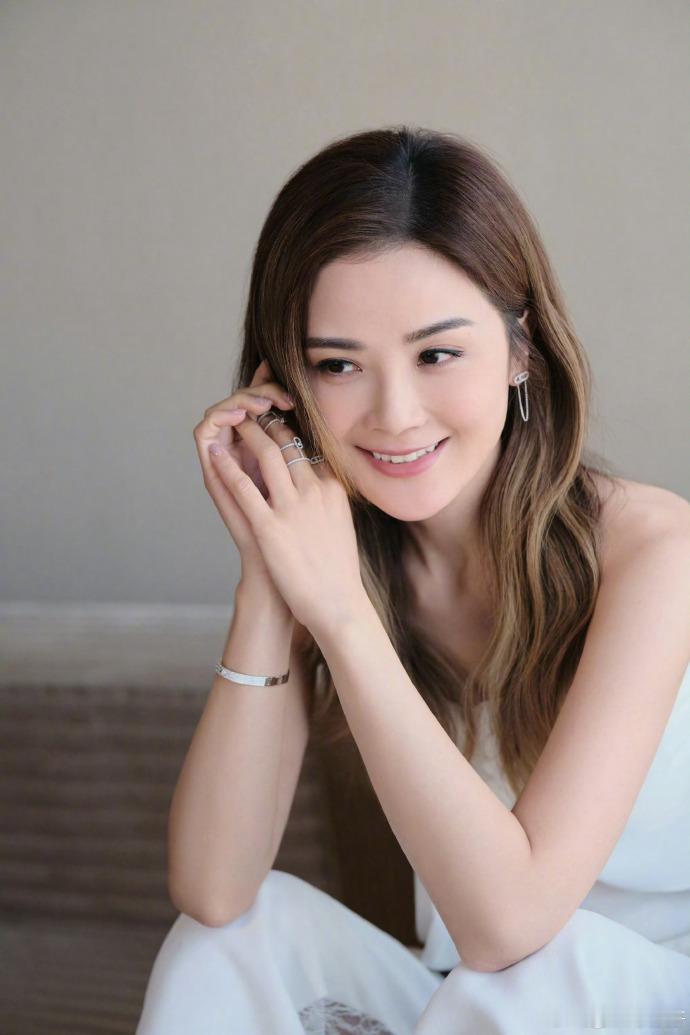  ​蔡卓妍爸爸的“社牛”还蔓延到阿娇身上了哈哈哈哈 i人果然是e人的玩具！阿Sa