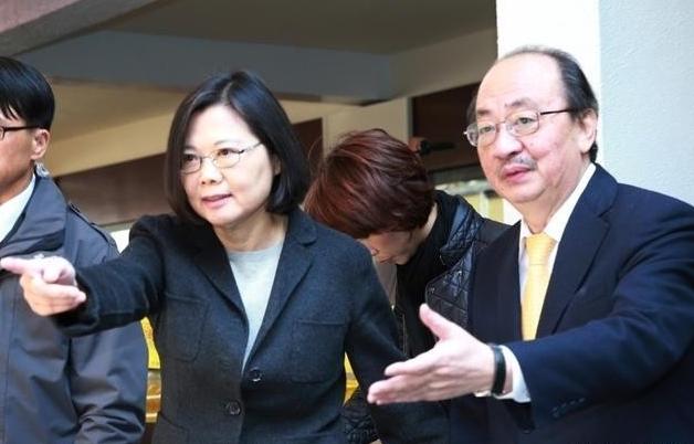 万万没想到，潜伏大陆捞金的台独家族，远远不止一个，台名嘴赵少康曝出还有不少民进党