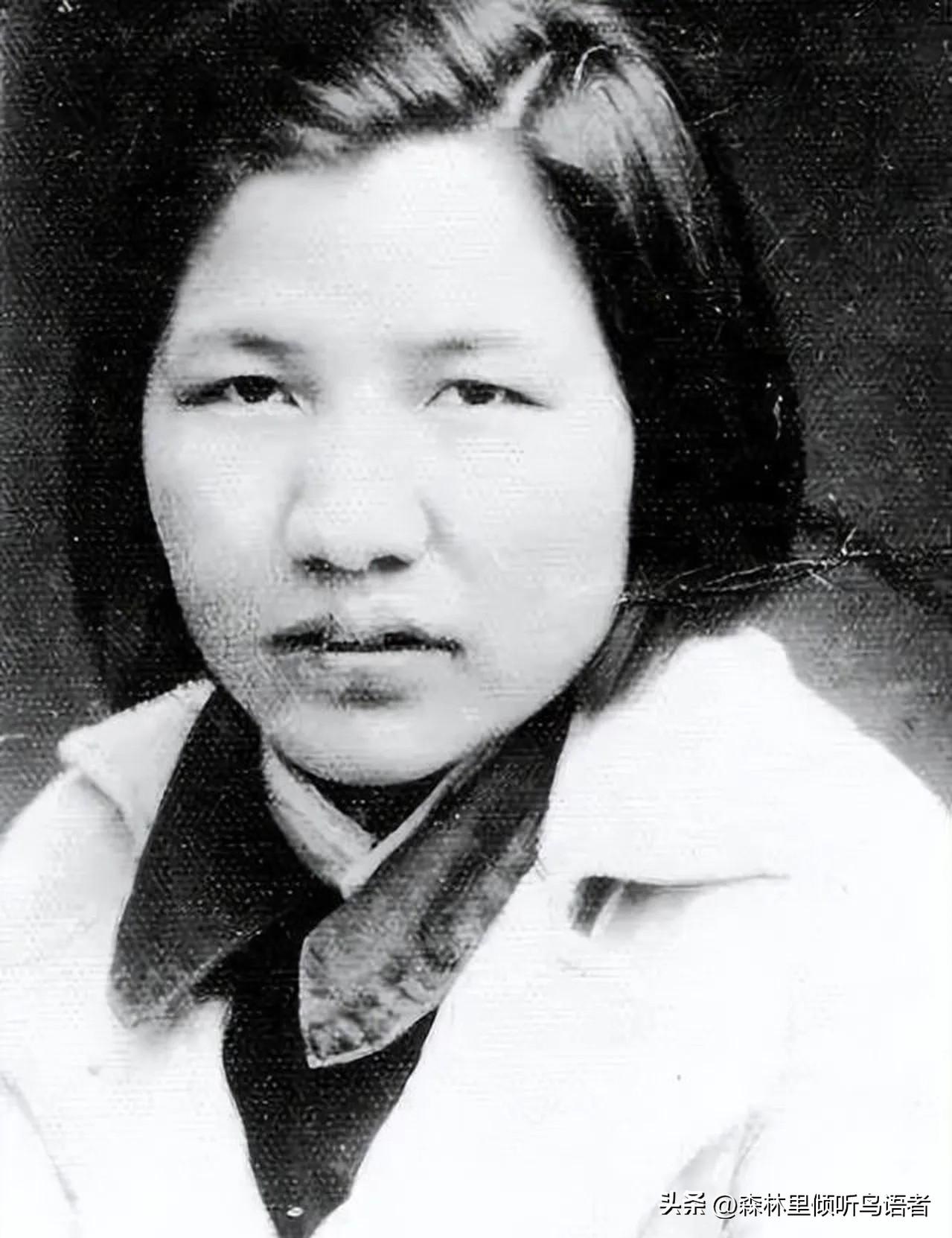 1990年，伟人的侄女毛远志逝世了。丈夫在整理妻子的遗物时意外发现了一封残信，打