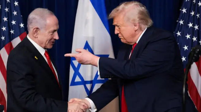 特朗普承认美以对结束战争目标不同美以伊战争持续了10多天，美国总统特朗普因为油价