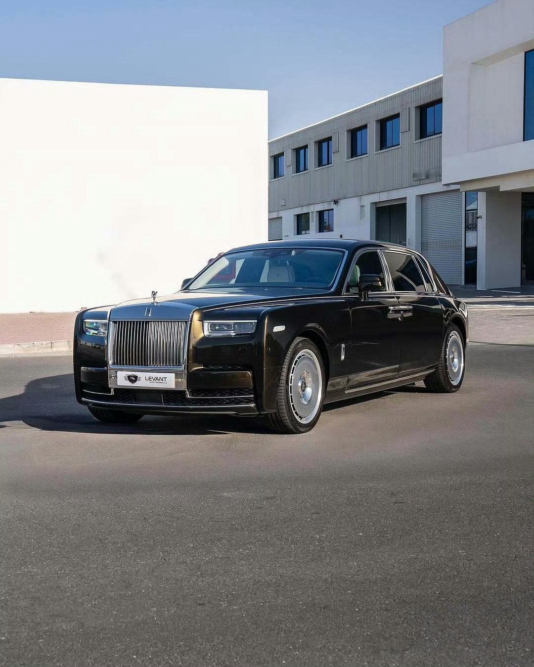 劳斯莱斯 Phantom ​​​