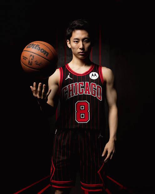 河村勇辉666 公牛惨败热火，但是河村勇辉替补出战拿到6分6篮板6助攻。6助攻，