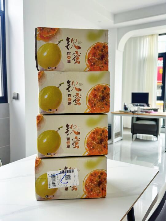 我家老顾客买百香果就是这么疯狂！