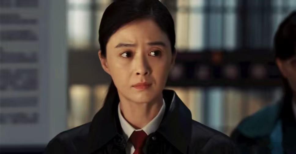 以法之名结局让很多观众接受不了    或许编剧是想告诉我们，现实中的正义本就充满
