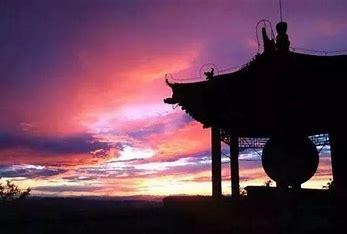 健康智慧对联
上联：晨钟暮鼓千年寺，下联邀对
上联：晨钟暮鼓千年寺
下联：古柏苍