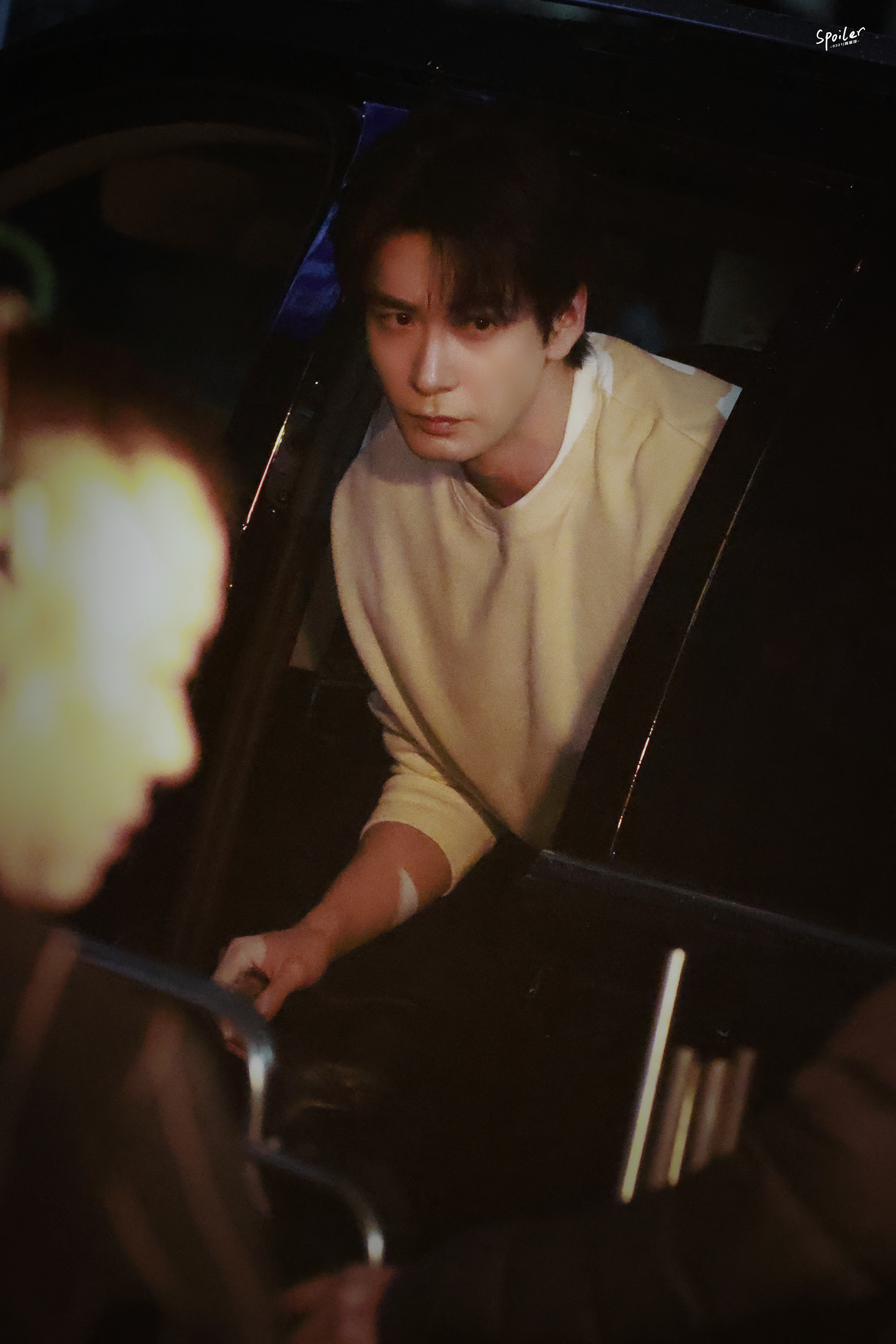 炎拓是在冷静与警惕中，依然不忘托举自己和他人的好男儿。 陈星旭炎拓📚陈星旭枭起