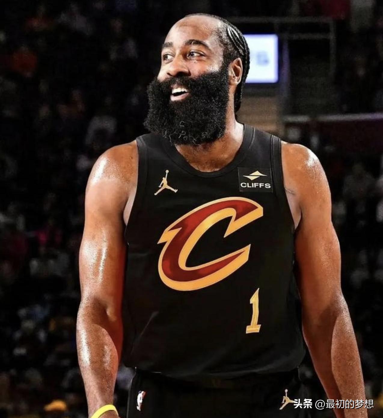 保罗，纳什和哈登生涯无冠主要原因都是什么？

保罗：被伤病与运气诅咒

保罗是“