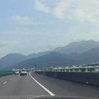 我的今日状态：😎自信酷炫
我这里的天气：🌤️多云