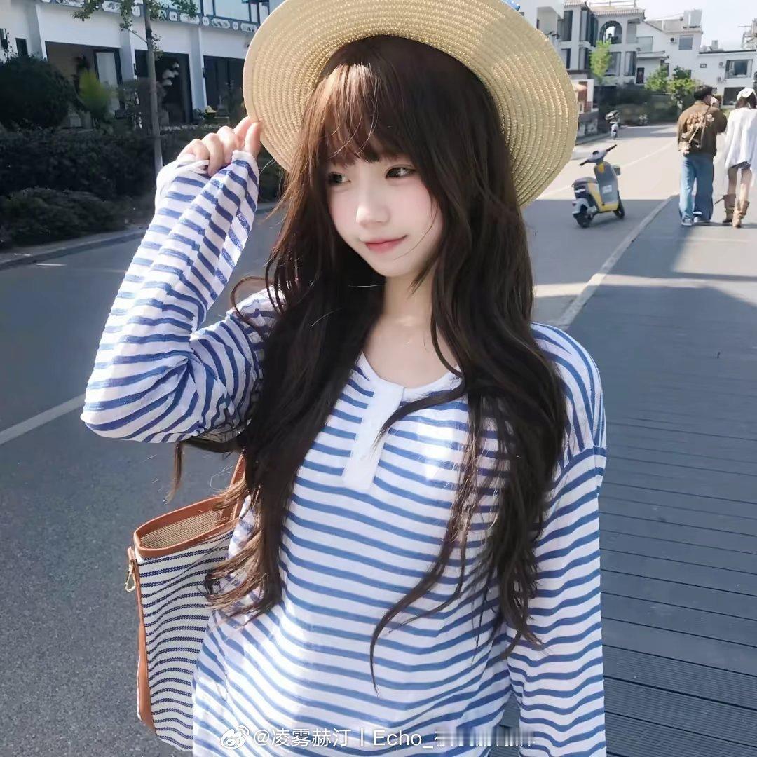 𝐖𝐞𝐂𝐡𝐚𝐭｜女头｜ins氛围感头像｜温柔系头像｜治愈感头像｜日常真