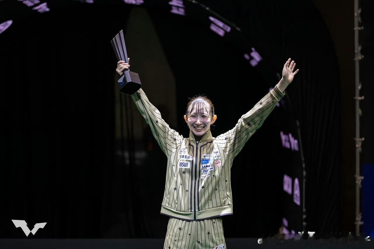 早田希娜打完比赛要回日本了。
早田希娜在巴西站的比赛拿了双冠，赛后早田希娜发文：