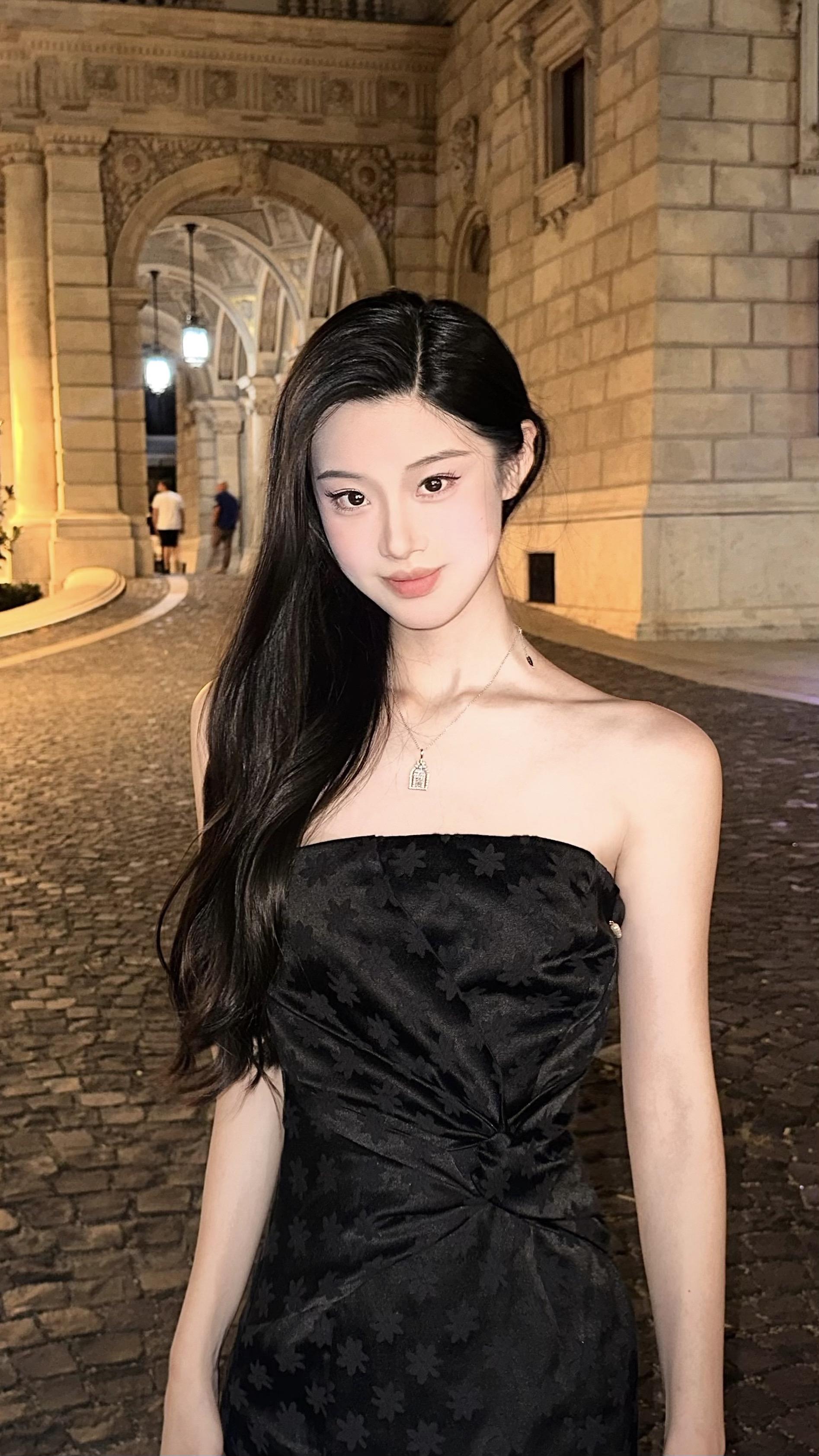 心会破碎，但却破碎地活着。