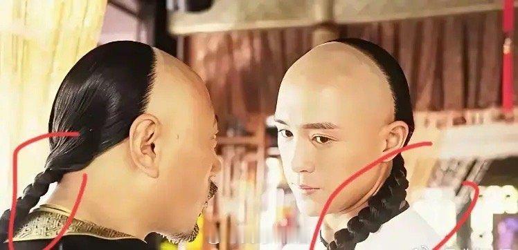 其实以前清朝的辫子是这样，电视剧里都给美化了 ​​​