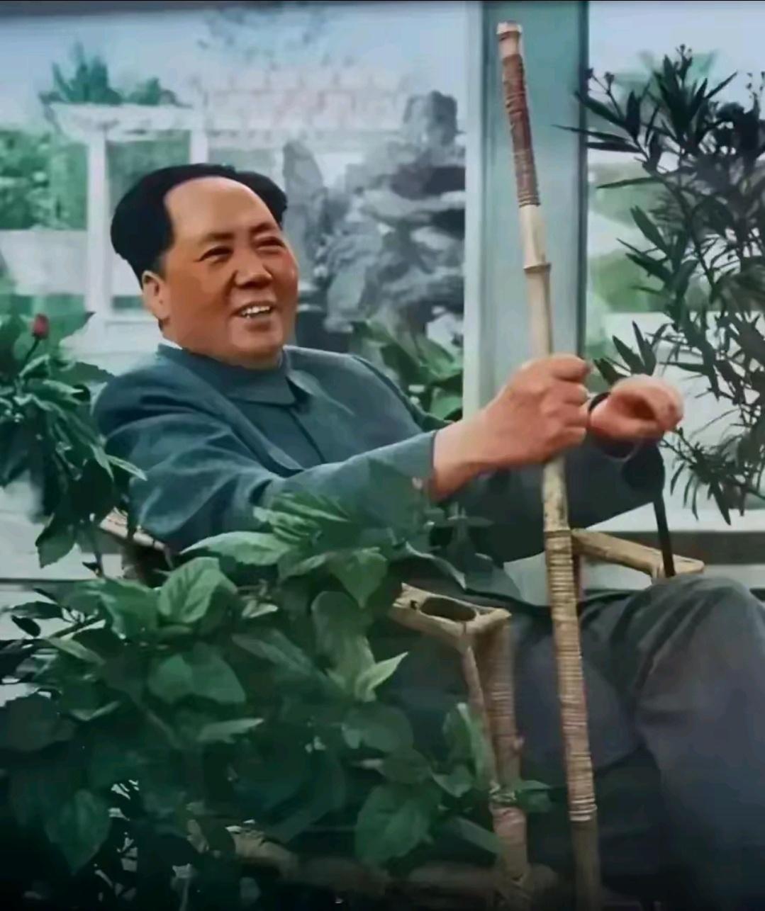 毛泽东同志的伟大思想是全人类的宝贵财富。如果人们都能践行他的思想，世界将变得更好