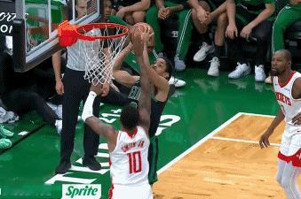 火箭新星4记大帽，创生涯新纪录
北京时间11月2日，火箭与凯尔特人的比赛来到第三