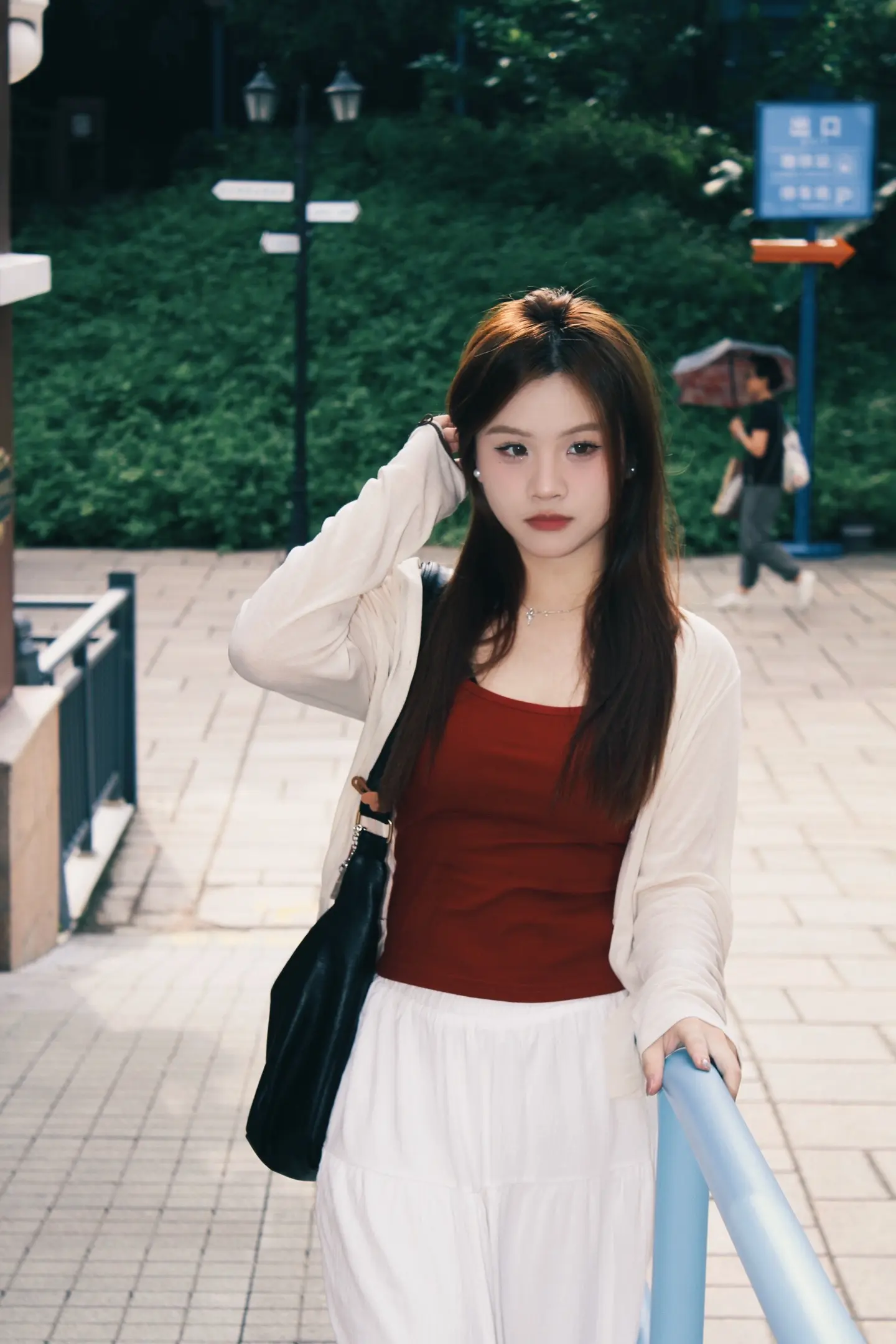 胶片。我想成为有能力的大人 来保护我的孩子气